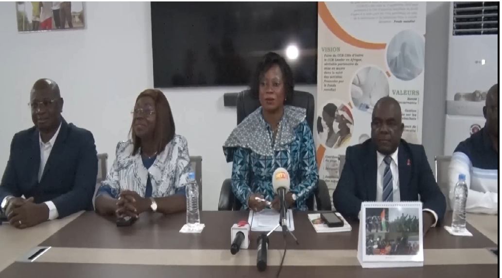 Lire la suite à propos de l’article Point de presse tenu par Madame la Présidente du CCM Côte d’Ivoire, Dr ADJAFI Danielle, annonçant les montants des subventions GC8 pour la période 2027-2029 en Côte d’Ivoire.